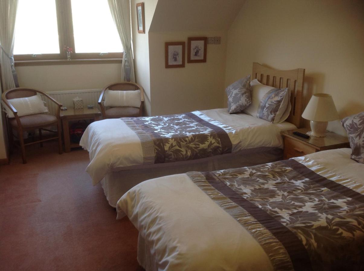 Ronaldsvoe Bed And Breakfast Fort William Kültér fotó